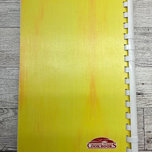 Cookbook Delectable Dishes - Plastic Comb Bound Spiral Wisconsin Community 2010 - Picture 10 of 10